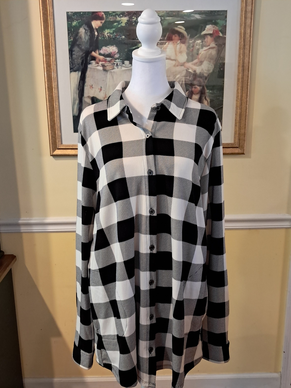 d & co. Black and White Buffalo Check Button-Up Shirt Size Women's Large